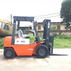 Chariot élévateur diesel mini CPCD20 de 2 tonnes de la marque Heli, neuf, avec pince pour rouleaux de papier, à vendre - Product Image 1
