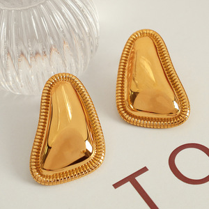 Geometric <b>Stud</b> <b>Earrings</b> 18K Gold Plated Zinc Alloy EH609 Fashion <b>Earrings</b> - Product Image 1