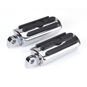 Reposapiés para Motocicleta, para Road Glide, Street Glide, Electra Glide, Road King con Protector <span class=keywords><strong>de</strong></span> Motor <span class=keywords><strong>de</strong></span> 1.25, Cromado - Product Image 1