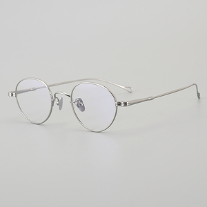 <span class=keywords><strong>Gafas</strong></span> de placa de titanio puro spot de fábrica de Shenzhen, montura de <span class=keywords><strong>gafas</strong></span> ópticas para hombres y mujeres - Product Image 5