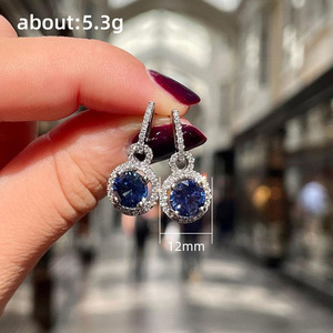 Orecchini pendenti lunghi con zirconi blu royal per donna, eleganti gioielli scintillanti alla moda, idea regalo - Product Image 4