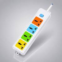 Regleta de Extensión Industrial Universal IP44 de 4 Tomas, 10A 2500W, con Interruptor Maestro de Cobre de Alta Pureza, Concentrador de Alimentación