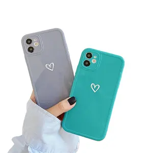 Coque de téléphone de protection de caméra de coeur d'amour simple pour iPhone 14 11 12 13 Pro 7 8 Plus X XR XS Max couleur bonbon brillant couverture en TPU souple