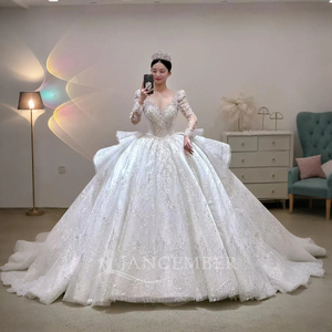 Robe de mariée luxueuse avec des embellissements étincelants, broderie en dentelle délicate, manches longues, robe de mariée Lsjj58 - Product Image 4