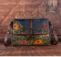 Tas Selempang Wanita Kulit Asli Vintage Berkualitas Tinggi dengan Tali Tunggal, Lapisan Poliester, Penutup Ritsleting, dan Dapat Dipakai Sebagai Tas Selempang.