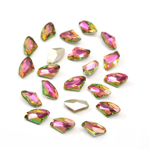 Vente en gros de forets à ongles multifacettes en forme de hache à fond pointu, accessoires de bricolage, clous décoratifs, patchs pour vêtements - Product Image 5