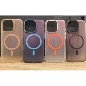 Coque de téléphone magnétique colorée pour iPhone avec design compatible, protection pour appareils mobiles - Product Image 1