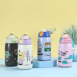 2023 nouveau design tasse d'eau d'isolation pour enfants 316 étudiants à double couche en acier inoxydable vont à l'école tasse d'isolation avec paille - Product Image 3