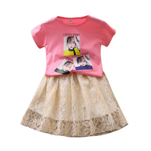 Vestidos Casuales de Flores para Niñas Pakistaníes al por Mayor, Nuevos Diseños de Vestidos de Noche para Niñas, Buscando Distribuidor - Product Image 1