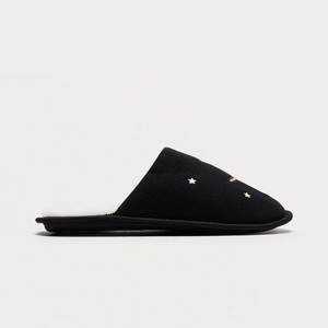 Chaussons de Noël mignons de haute qualité pour chiots, pour une utilisation en intérieur, avec coussin en mousse à mémoire de forme et semelle antidérapante en TPR - Product Image 2