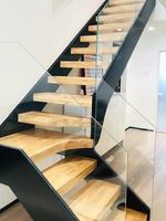 Escalier en verre en L transparent, personnalisé, en acier et bois, pour villa, duplex, loft, intérieur, style minimaliste