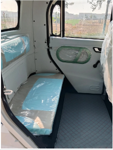 Voiture électrique compacte 25 Mini, nouvelle énergie, 2000W, pour usage domestique, 2 rangées de sièges, 4 roues, 5 places, 70 km/h, pour personnes âgées, écologique, entièrement fermée - Product Image 5