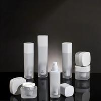 Ensemble de flacons cosmétiques personnalisés en acrylique carré, flacon pompe à pression, flacon pulvérisateur, pot pour lotion et sérum, flacon vide rechargeable