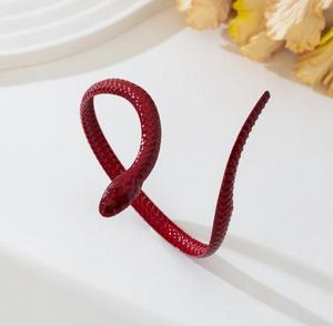 Anello personalizzato a forma di <span class=keywords><strong>serpente</strong></span> rosso con un classico stile minimalista Punk, commercio all'ingrosso transfrontaliero - Product Image 3