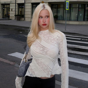 Blusa Elegante y Chic, Transpirable, con Estampado Digital, de Encaje Transparente, para Mujer, Camiseta Interior Transparente, Corte Ajustado - Product Image 1