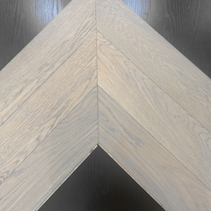 Classica 60 gradi selezionato grade quercia grigiastro chevron pavimenti in parquet