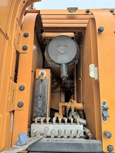 Excavatrice sur pneus Hyundai R210w d'occasion, d'origine coréenne, Hyundai 210w, excavatrice sur pneus d'occasion pour travaux de terrassement - Product Image 5