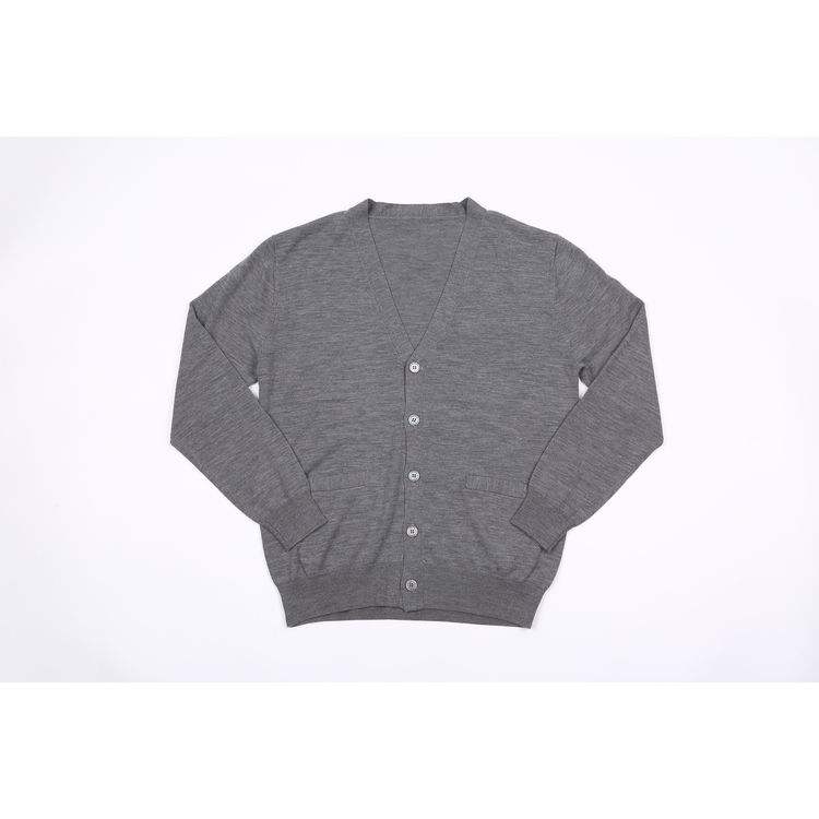 โบลเดอร์ทุ่งหญ้าสีเทา