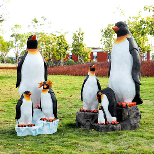 Sculpture personnalisée de famille de pingouins antarctiques en résine et fibre de verre, <span class=keywords><strong>statue</strong></span> artisanale pour la décoration des fêtes, exposition de parcs à thème et événements - Product Image 3