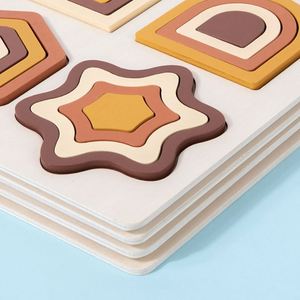 Rompecabezas de Clasificación de Formas de Flores en Color Beige Marrón Natural para el Desarrollo de la Motricidad Fina y el Reconocimiento de Colores para Niños Pequeños de 24 Meses - Product Image 4