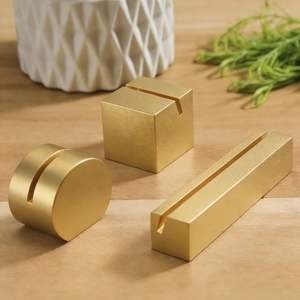 Expositor de Sobremesa de Latón de Diseño Personalizado con Mecanizado CNC, Soporte de Notas de Alta Gama, Soporte para Tarjetas de Visita de Latón Sólido OEM - Product Image 1