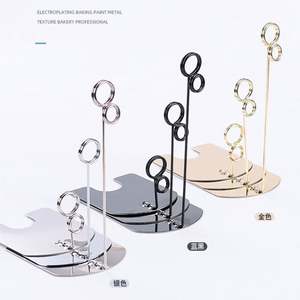 Clips Metálicos Ecológicos para Etiquetas y Portaetiquetas de Precio para Exhibición en Tiendas, Pasteles, Dulces, Regalos y Comestibles - Product Image 1