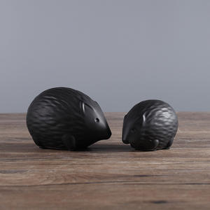 Nuove Statuette di Animali in Ceramica Smaltata Fatte a Mano, Decorazione per la Casa, Ornamento da Scrivania, <span class=keywords><strong>Riccio</strong></span> <span class=keywords><strong>Bianco</strong></span> e Nero - Product Image 2