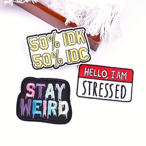 Patchs brodés thermocollants en <span class=keywords><strong>feutre</strong></span> écologique personnalisés avec motifs alphabet, fleurs et étoiles - Usine chinoise - Product Image 4