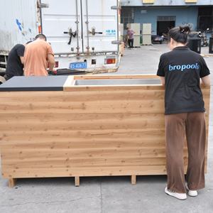 Neues Design Outdoor Kaltwasser-Tauchbecken aus Edelstahl, Eisbad-Whirlpool mit 1-PS-Kühler aus Hemlock-/Fichten-/Zedernholz - Product Image 4