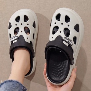 Chaussures d'été pour hommes, antidérapantes, respirantes, à bout fermé, style Croc, couleur contrastée, semelle souple, pour couple, intérieur/extérieur - Product Image 2