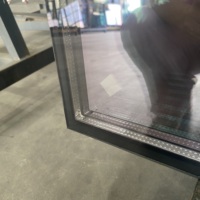 Unité de vitrage sur mesure en verre creux isolant de haute qualité et stable pour divers travaux de décoration de façades architecturales