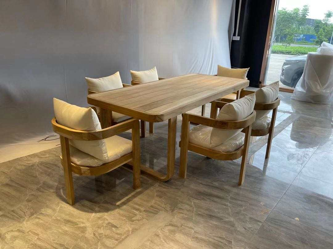 Modern Design Teak Wood Table and Chair Set Solid Teak Outdoor Dining set