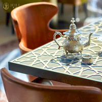 Meubles de café compétitif de luxe léger Ensembles de meubles de café de luxe léger Ensemble de chaises et de tables d'hôtel et de restaurant OEM