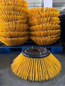 Spazzola laterale di ricambio per spazzatrice Scarab, Johnston Street - Product Image 2