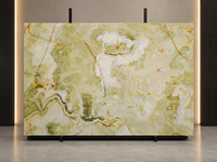 Dalle d'onyx vert afghan pour panneau mural rétroéclairé, crédence de salle de bain, comptoir de réception, plateau de table basse et découpe sur mesure