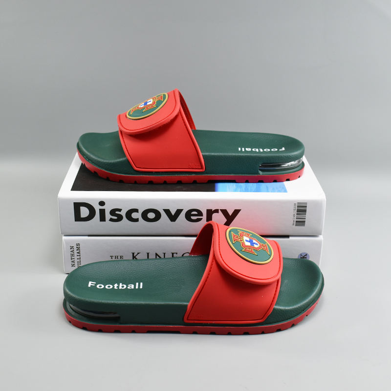 Portugais vert foncé rouge