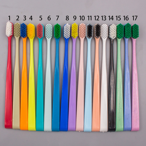Brosse à dents adulte manche en caoutchouc souple avec grand <span class=keywords><strong>espace</strong></span> pour l'impression - Product Image 3