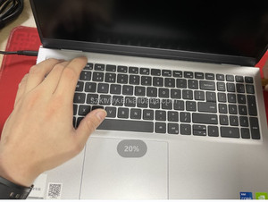 Dell Inspiron 15-3530 - Portátil de 15.6 Pulgadas, Color Plateado, CPU I5-1335U de 13ª Generación, RAM de 16 GB, SSD de 512 GB, Tarjeta Gráfica Integrada, WiFi, Bluetooth, I5 - Product Image 4