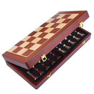 Juego de Ajedrez de Lujo Extra Grande, Plegable, de Metal, con Piezas Triples Pesadas de 3.15 Pulgadas, en Caja de Madera de Alta Calidad para Interiores - Product Image 4