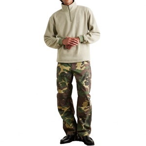 Sudaderas con media cremallera unisex de algodón gris vintage con logotipo personalizado, estilo urbano, para actividades al aire libre, tipo jersey con capucha. - Product Image 2