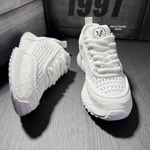 2025 Новая удобная сетчатая обувь для пап в китайском стиле для мужчин, увеличивающие рост, легкие однотонные туфли для деловых поездок - Product Image 1