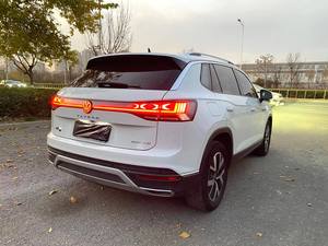 Auto Usata 2023 <span class=keywords><strong>Volkswagen</strong></span> Tayron L SUV a Benzina 2.0t/1.5t VW Tayron L Rlines 300 TSI FWD R19 Trim Auto Usata 2WD Premium - Product Image 6