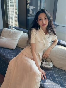 Autunno inverno abito da donna <span class=keywords><strong>di</strong></span> alta qualità abito sottile in Chiffon <span class=keywords><strong>di</strong></span> <span class=keywords><strong>lana</strong></span> plissettato a maniche corte abito lungo per tutti i giorni - Product Image 1