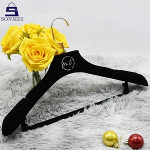 Porte-manteau en velours ivoire avec logo, crochet métallique, en or Rose, livraison gratuite - Product Image 5