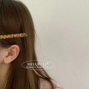 Meiqiuli – pince à cheveux imprimée léopard, pince à bec de canard en acrylique, accessoire de cheveux rétro à la mode pour femmes, pour franges longues - Product Image 2