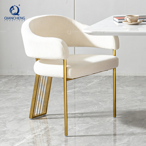 Juego Cómodo de <span class=keywords><strong>6</strong></span> <span class=keywords><strong>Sillas</strong></span> de Comedor con Reposabrazos de Fabricante para Proyecto Diseño de Mobiliario Patentado Silla de Comedor Comercial para Hostelería - Product Image 4