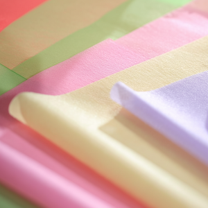 ผ้าสปันเลซไม่ถักทอ วัสดุวิสโคส/โพลีเอสเตอร์  สำหรับเคลือบหลัง  ระบายอากาศได้ดี เป็นมิตรกับสิ่งแวดล้อม ป้องกันไฟฟ้าสถิต น้ำหนักเบา  แบบเรียบ - Product Image 1