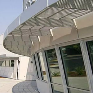 Décoration extérieure perforée moderne de panneau de murs rideaux de <span class=keywords><strong>façade</strong></span> de bâtiment pour l'<span class=keywords><strong>architecture</strong></span> d'hôtel et de bureau - Product Image 1