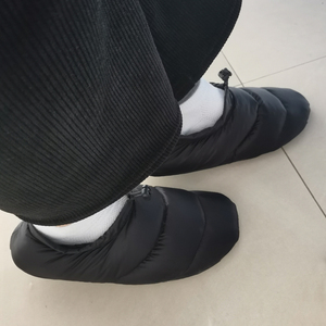 ในร่มลงรองเท้าแตะฤดูหนาวอบอุ่นเบานุ่มเป็ดลงรองเท้าแตะรองเท้าบุรุษผู้หญิง - Product Image 3