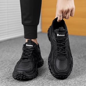 Zapatillas deportivas de estilo coreano para hombre, transpirables de malla, para verano, estilo casual, antideslizantes, para caminar, para correr, de moda para papá. - Product Image 4